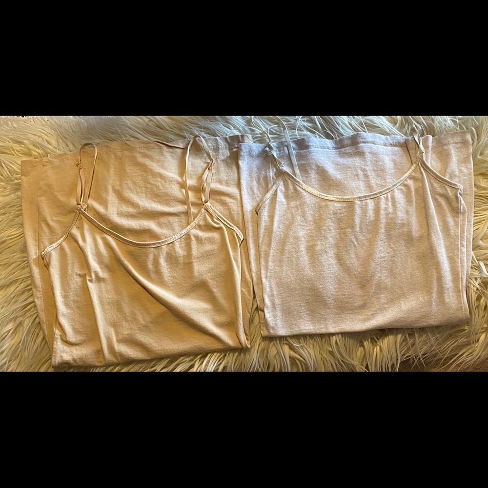Set of 2 tan cami tops BOZZOLO